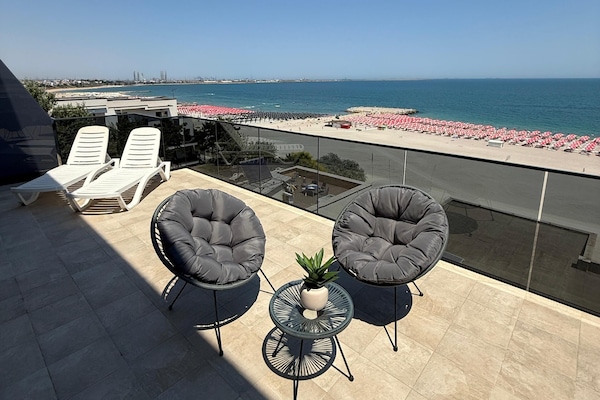 Luxury Studio, Sea View