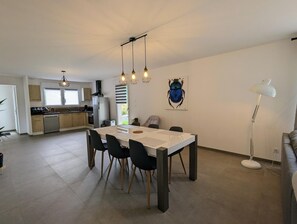 Dineren