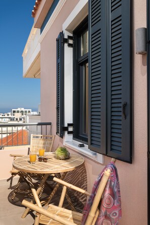 Junior Room, 1 Bedroom, City View - The Alma City Apartments (Chania)