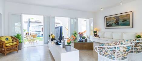 Villa | Living area | Smart TV