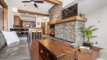 TV connectée, cheminée