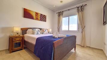 3 Schlafzimmer, Bügeleisen/Bügelbrett, kostenloses WLAN, Bettwäsche