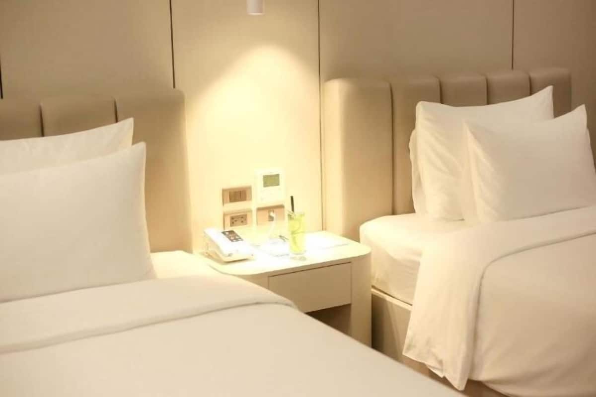 Ropa de cama de alta calidad y minibar