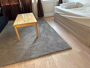 2 Schlafzimmer, Internetzugang, Bettwäsche