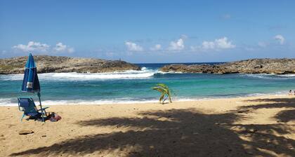 D'lujo Apartment #1 w A/C, Wi-Fi, Parking