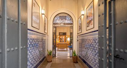 Casa Alhaja by Shiadu