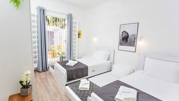 Villa | 4 bedrooms, individually decorated, individually furnished, desk
