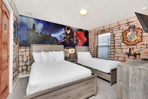 7 habitaciones, tabla de planchar con plancha, wifi y ropa de cama