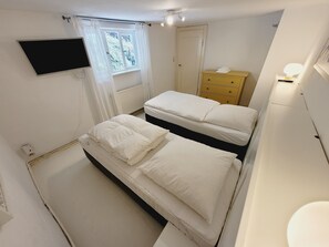 2 Schlafzimmer, Bügeleisen/Bügelbrett, kostenloses WLAN, Bettwäsche