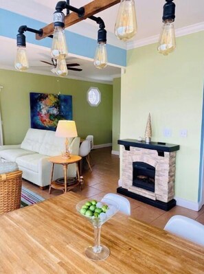 Living area - Bay Views in Heart of North Beach! (North Beach)