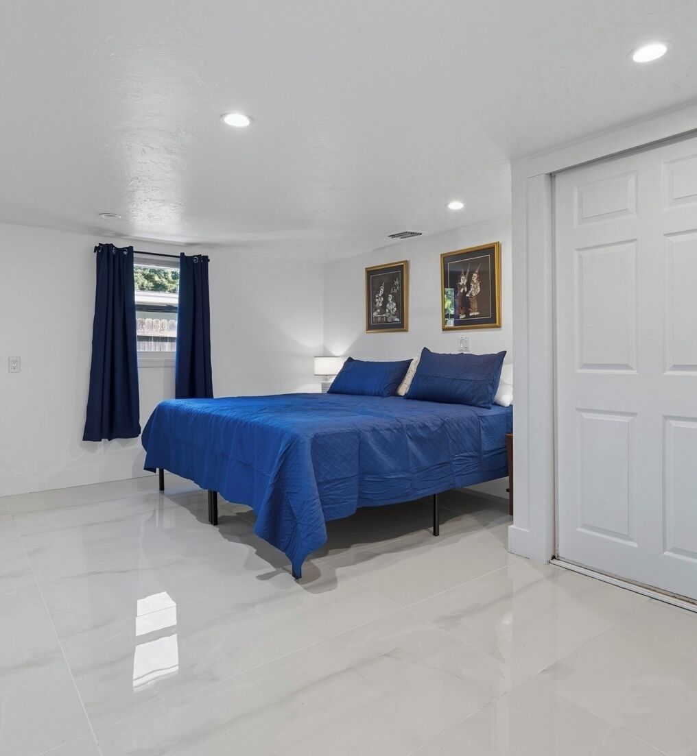 8 Schlafzimmer, Bügeleisen/Bügelbrett, WLAN, Bettwäsche
