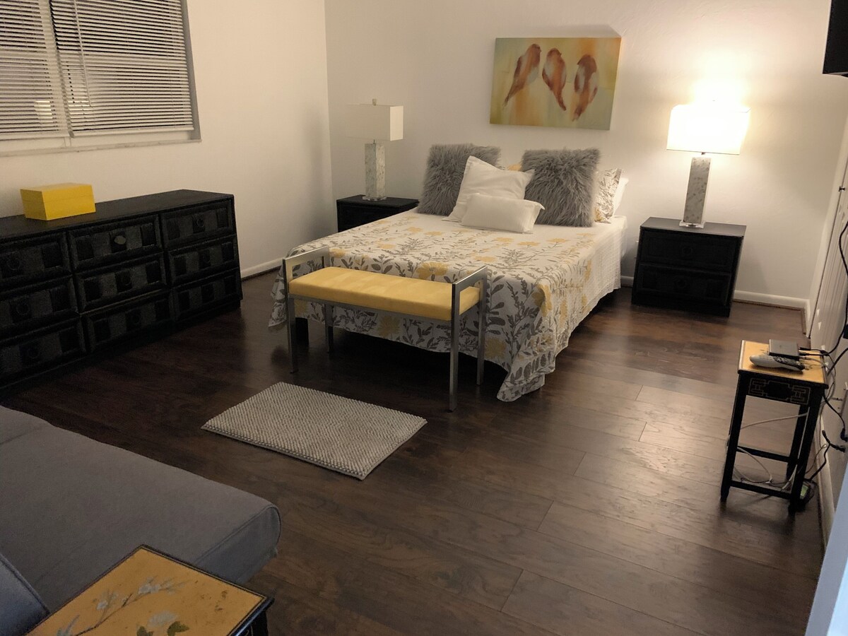 Photo 8 of Gorgeous Spacious Private 4Plex, Italian Heated Pool/Spa, Sleeps 24 Pet Friendly