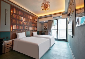 Deluxe Twin Room | Hypo-allergenic bedding, down comforters, in-room safe - Zela Design Hotel (Kaohsiung)