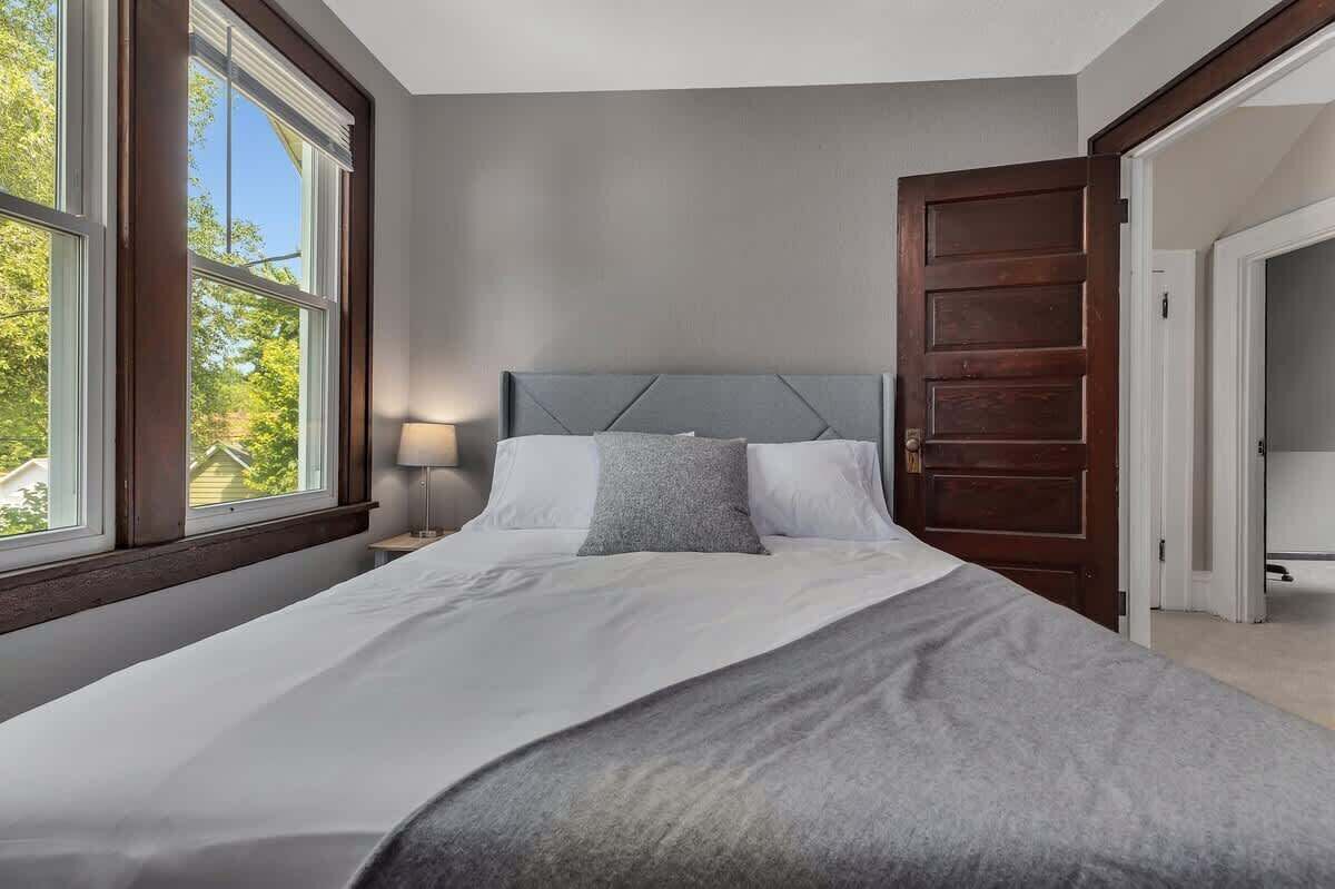 4 bedrooms, iron/ironing board, travel crib, WiFi