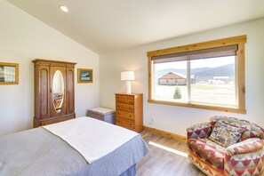 1 bedroom, iron/ironing board, WiFi, bed sheets - Pet-Friendly Elmo Home w/ Mountain & Lake Views! (Elmo)