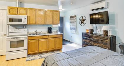 Walkable Paradise: Downtown Puyallup Studio!