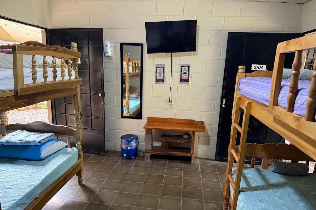 Basic Cabin | 1 bedroom, premium bedding, laptop workspace, free WiFi