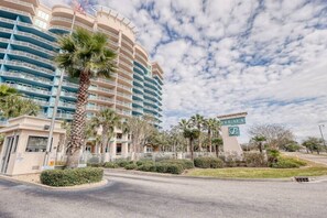Exterior - Full Ocean View - SERENE SANDCASTLE 2 Bed/2 Bath (Gulfport)