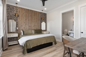 4 soverom, strykejern/-brett, wi-fi og sengetøy