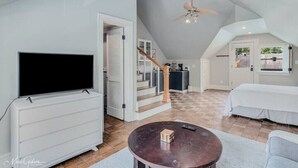 Room - Spacious Private Apartment
 (Shreveport)