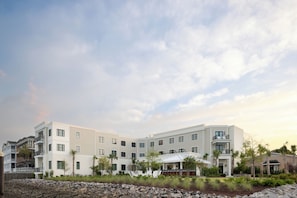 Standard Double Room, 2 Queen Beds | Hypo-allergenic bedding, in-room safe, blackout drapes, free WiFi