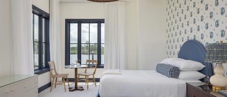 Deluxe Double Room, 2 Queen Beds, River View | Hypo-allergenic bedding, in-room safe, blackout drapes, free WiFi