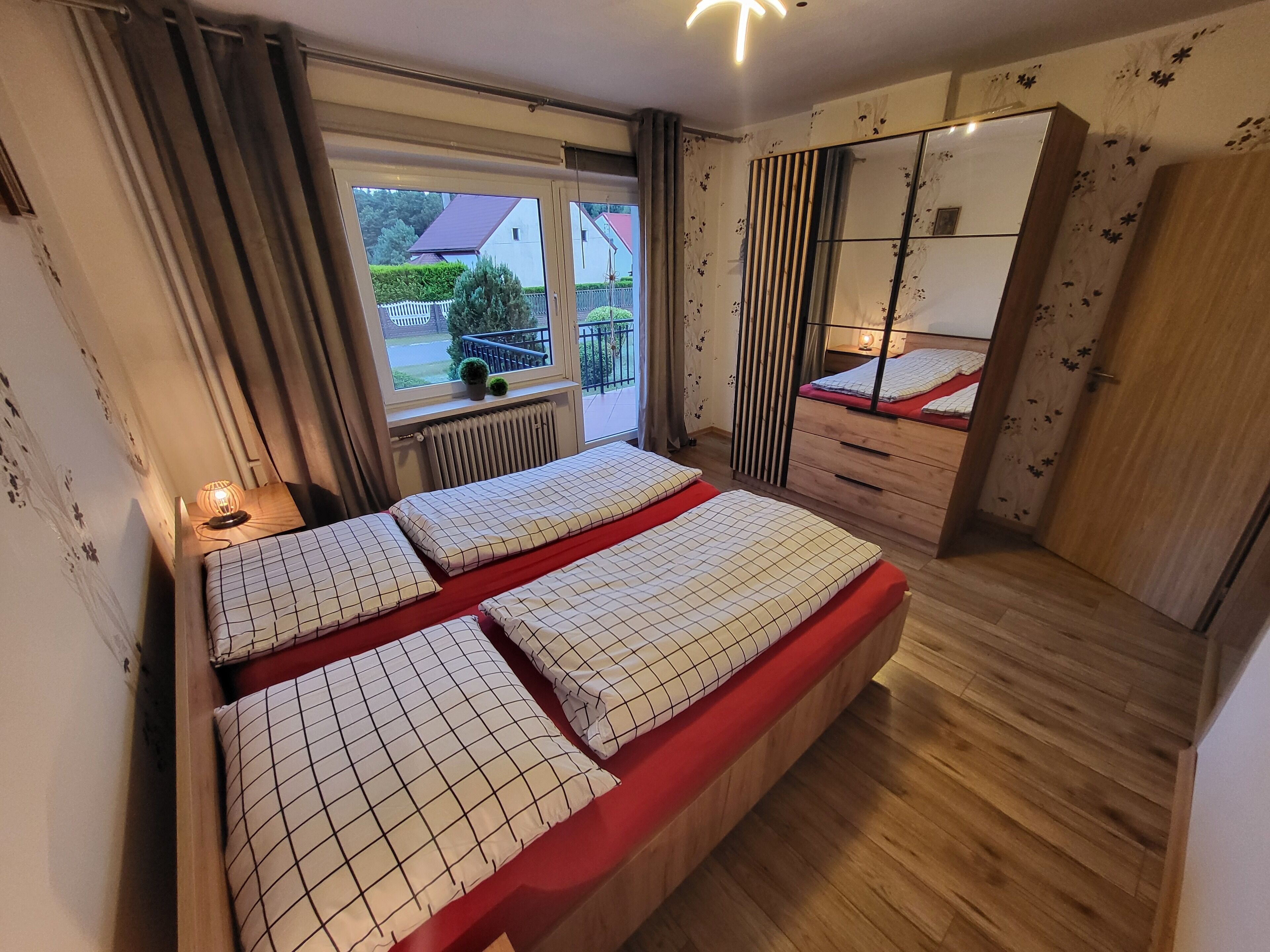 4 bedrooms, desk, iron/ironing board, travel cot