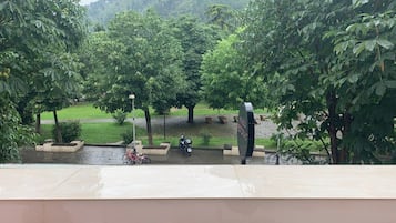 住宿地面