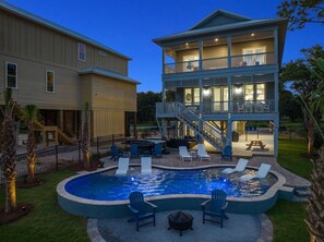 Outdoor pool, a heated pool