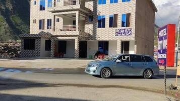 Free self-parking