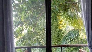 Deluxe Room, Balcony, Partial Ocean View | 1 bedroom, WiFi (free)
