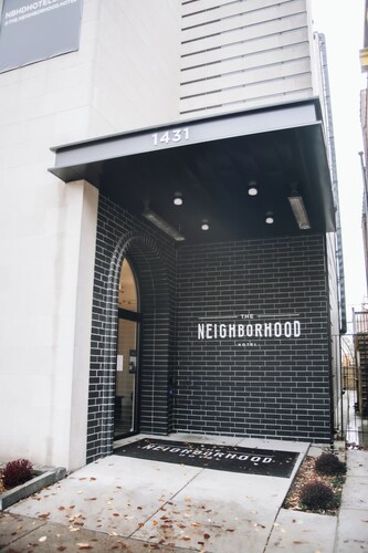 The Neighborhood Hotel - Little Italy One Bedroom w/ Balcony