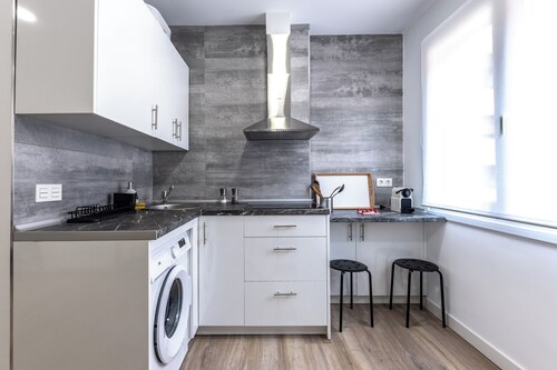 Apartamento Zubia en Barakaldo, Bilbao, Junto al BEC y al Metro a Bilbao