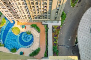 Exterior - Cozy Living And Homey Studio Transpark Cibubur Apartment (Bekasi)