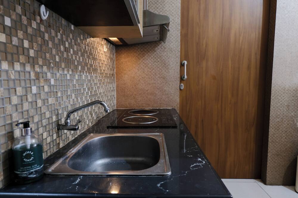 Spacious 3Br Combined Unit At Pinewood Apartment - Kec. Sumedang Selatan