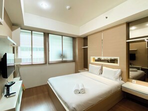 Apartment | 2 bedrooms - Modern Look And Comfort 2Br Kemang Village Apartment (Jakarta)