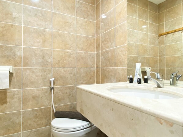 Apartment | Bathroom | Shower, free toiletries, towels - Modern Look And Comfort 2Br Kemang Village Apartment (Jakarta)