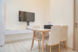 Living area - Simple And Tranquil 2Br At Tokyo Riverside Pik 2 Apartment (Teluknaga)