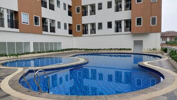 Piscina a l'aire lliure