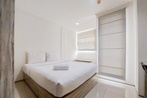 Studio | Free WiFi - Fancy And Nice Studio Apartment At Tuscany Residence (South Tangerang)