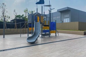 Children’s play area – outdoor - Wonderful And Homey 4 Pax 1Br Fatmawati City Center Apartment (Jakarta)