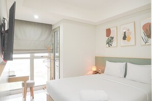 Apartment | 1 bedroom - Scenic And Homey 1Br Gold Coast Apartment Near Pik (Jakarta)