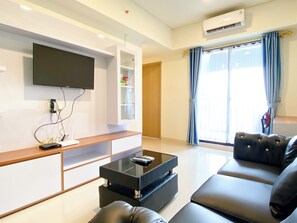 Apartment | Living area - Spacious And Comfy 2Br With Extra Room At Meikarta Apartment (Cikarang)