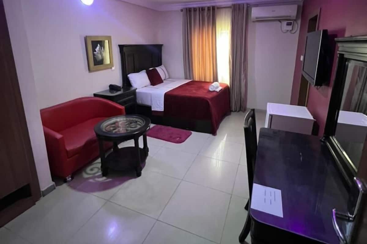 Luxury Room | 1 bedroom, WiFi (free)