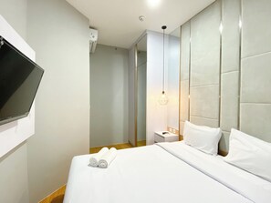 Apartment | 1 bedroom - Homey And Minimalist 1Br Vasanta Innopark Apartment (Cikarang)
