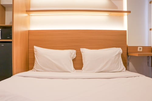 Comfy And Tidy Studio At Tokyo Riverside Apartment Pik 2