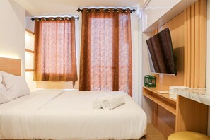 Studio | Free WiFi - Comfort Living Studio Room At Tokyo Riverside Pik 2 Apartment (Teluknaga)