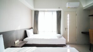 2 bedrooms, free WiFi - Cozy Stay 2Br At The Square Surabaya Apartment (Surabaya)