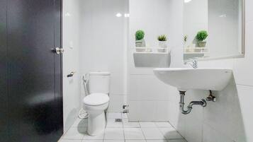 Studio | Badezimmer | Dusche, Handtücher