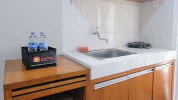 Apartment | Private kitchen | Full-size fridge, stovetop